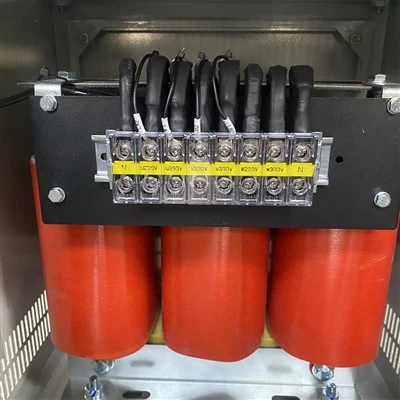220V į 380V Step Up transformatorius